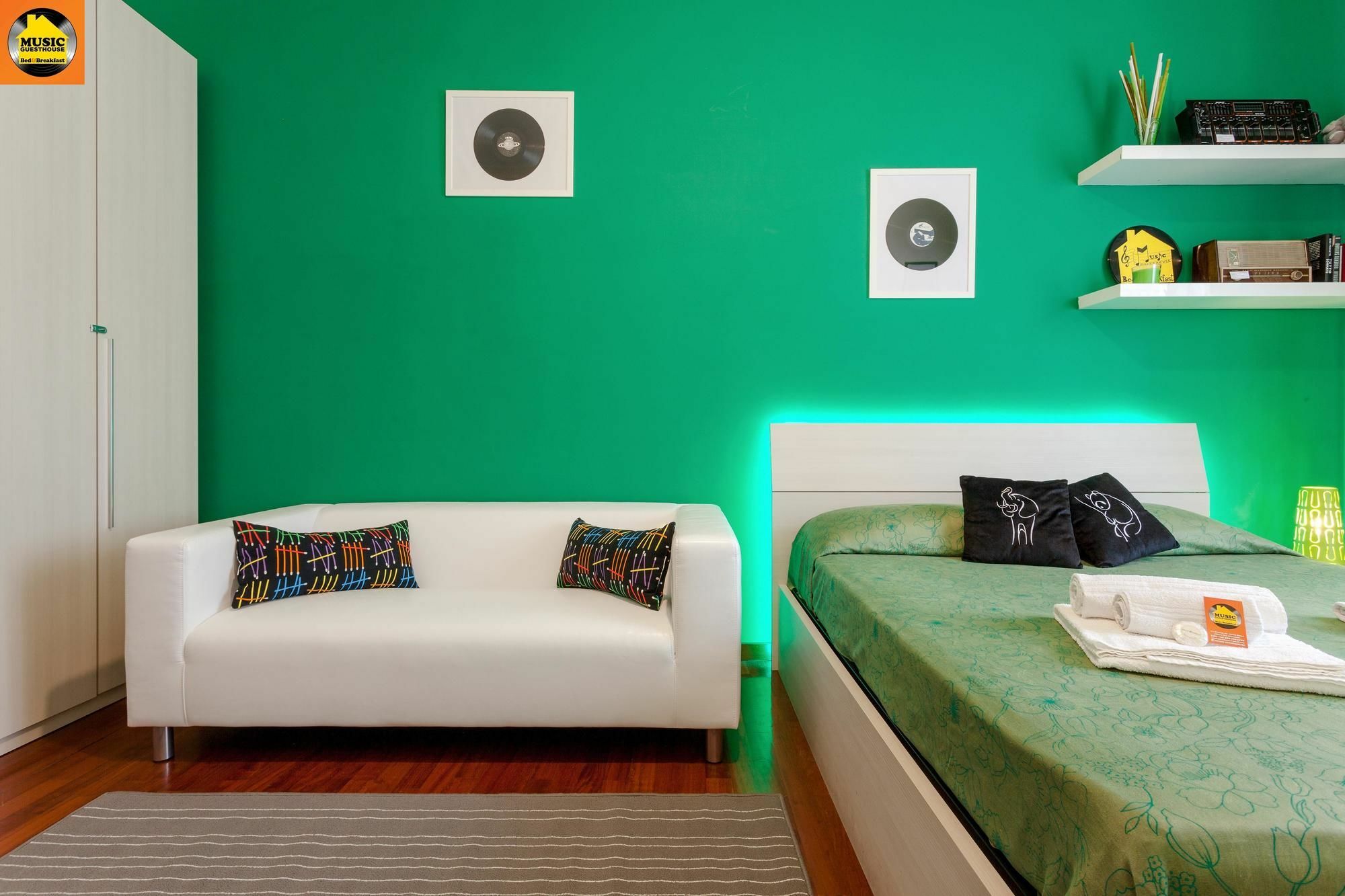 Music Guesthouse Рим Экстерьер фото