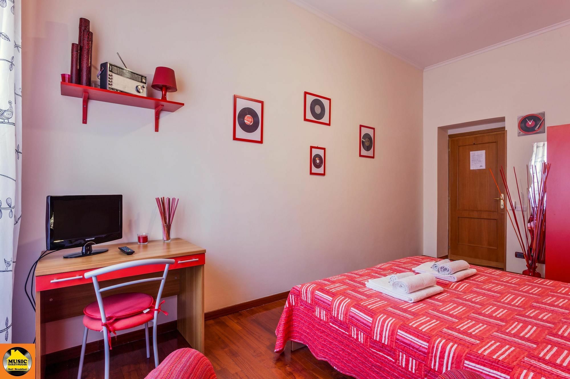 Music Guesthouse Рим Экстерьер фото