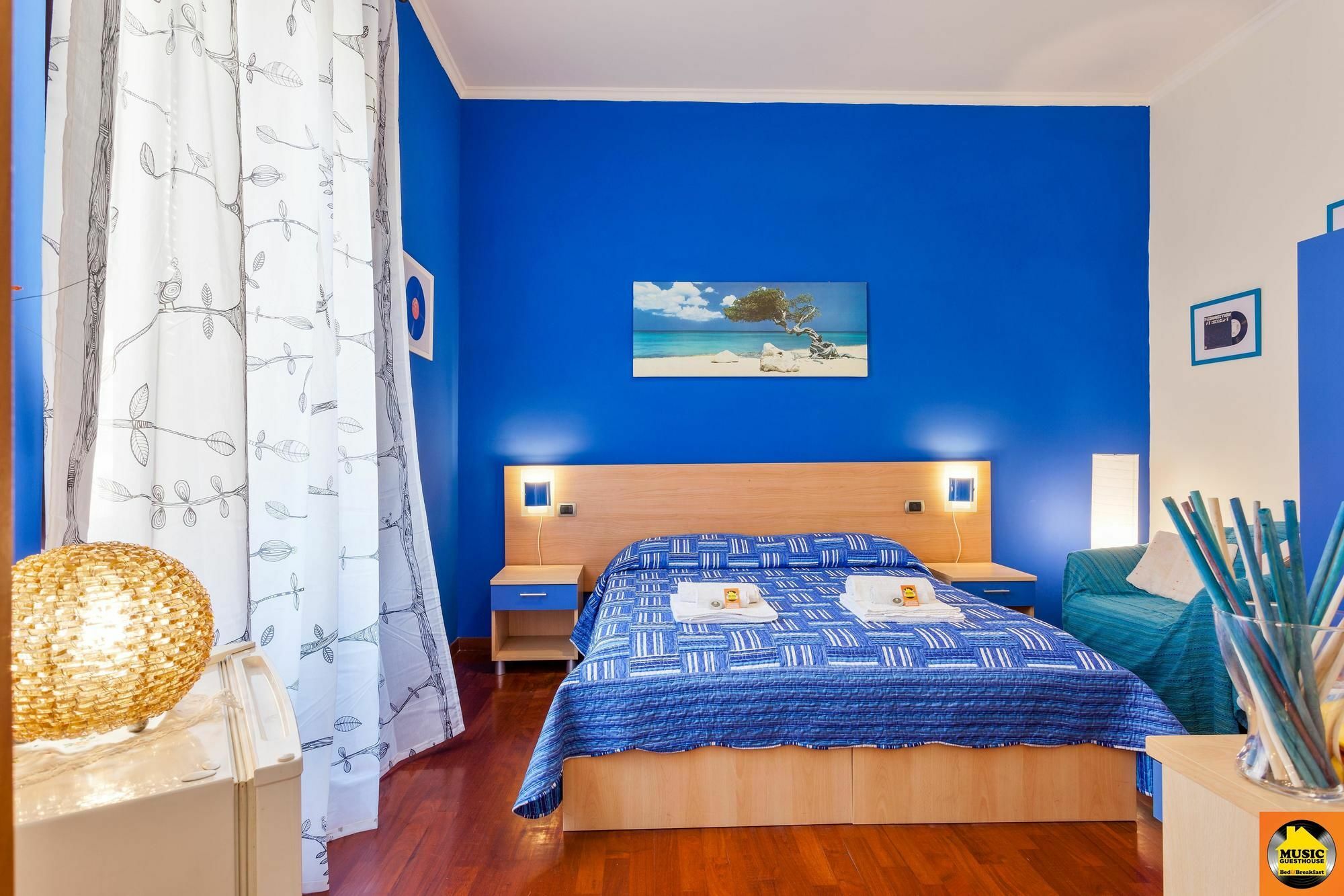 Music Guesthouse Рим Экстерьер фото